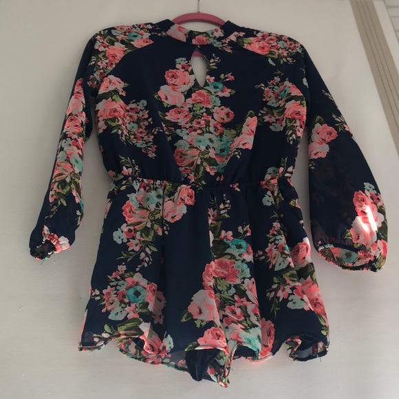 NWT Aqua floral shorts romper - Picture 4 of 6